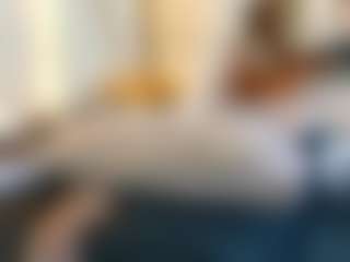 Live cam show with Brenda Rosse - Smoking on CamClone