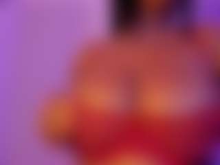 Cinnamoon's Live Sex Cam Show