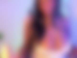 Cinnamoon's Live Sex Cam Show