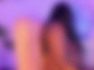 Cinnamoon's Live Sex Cam Show