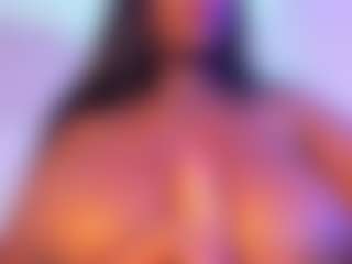 Cinnamoon's Live Sex Cam Show