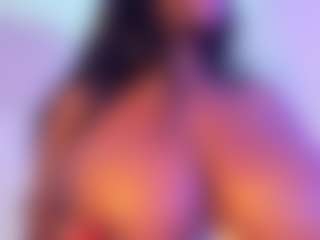 Cinnamoon's Live Sex Cam Show