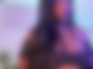 Live cam show with Cinnamoon - Black on Gym Cam Girls