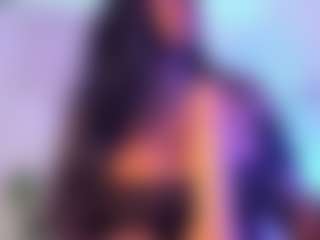 Live cam show with Cinnamoon - Black Squirt on Fling VIP Chat
