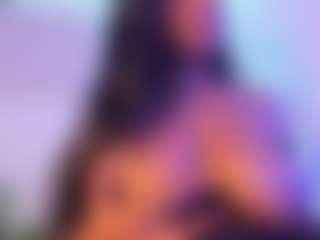 Live cam show with Cinnamoon - Curvy on sexylive.show