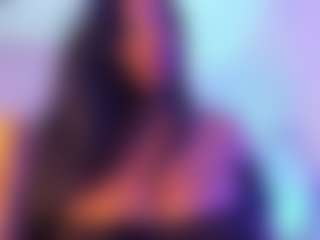 Live cam show with Cinnamoon - Natural on AdultVida.com