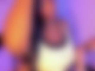 Live cam show with Cinnamoon - Brown Hair on AdultVida.com