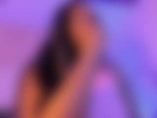 Cinnamoon's Live Sex Cam Show