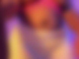 Cinnamoon's Live Sex Cam Show