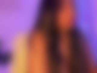 Cinnamoon's Live Sex Cam Show