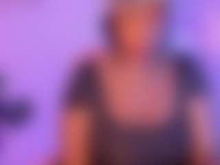 Cinnamoon-Natural Boobs's Live Sex Cam Show