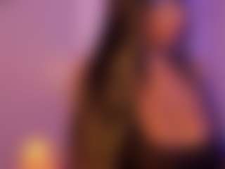 Cinnamoon-Natural Boobs's Live Sex Cam Show