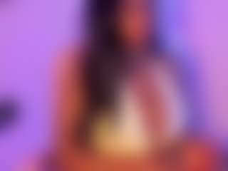 Cinnamoon-Natural Boobs's Live Sex Cam Show