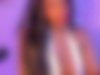 Cinnamoon-Natural Boobs's Live Sex Cam Show