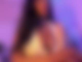 Cinnamoon-Natural Boobs's Live Sex Cam Show