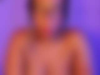 Cinnamoon-Natural Boobs's Live Sex Cam Show
