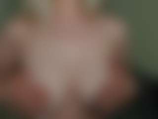 glossybabe's Live Sex Cam Show