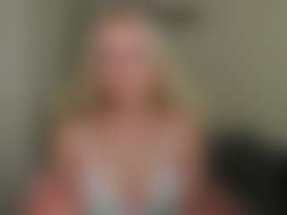 glossybabe's Live Sex Cam Show