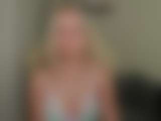 glossybabe's Live Sex Cam Show