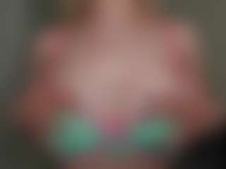 glossybabe's Live Sex Cam Show