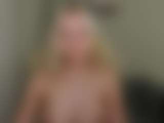 glossybabe's Live Sex Cam Show