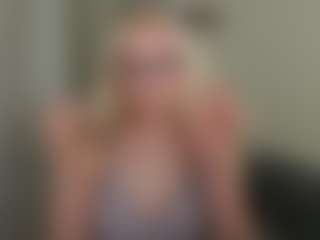 glossybabe's Live Sex Cam Show