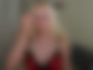 Live cam show with glossybabe - Big Tits on Cam Slut