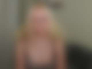 glossybabe's Live Sex Cam Show