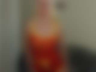 Live cam show with glossybabe - White on StripNow | hungary