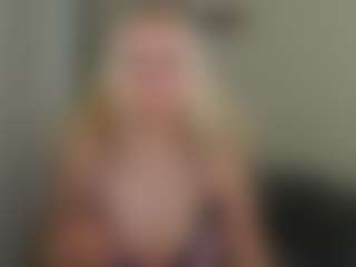 glossybabe's Live Sex Cam Show