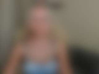 Live cam show with glossybabe - Genital Piercings on slutload