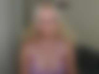glossybabe's Live Sex Cam Show