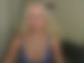 Live-Cam-Show mit glossybabe - Tattoos auf Camsoda