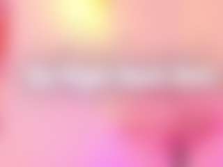 Live cam show with Maya Vexx - Public on StripNow