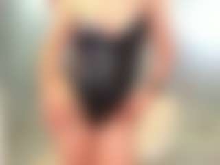 alfawoman's Live Sex Cam Show