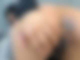 Live cam show with melani-dream - Facial on Camsoda Late Night