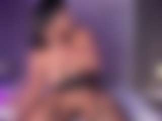 EmaRhodes's Live Sex Cam Show