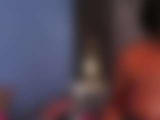 EmaRhodes's Live Sex Cam Show