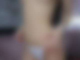 Live cam show with EnaDile - Petite on galaxygirlnitro.com