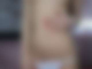 Live cam show with EnaDile - Flashing on galaxygirlnitro.com