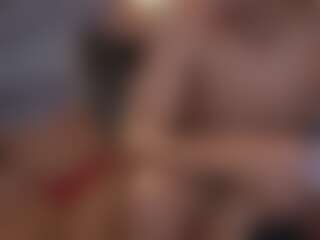 Live cam show with katiesxoxo - Shower on Dolls Live