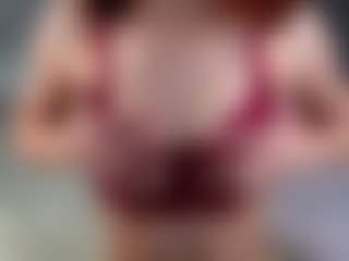 Live cam show with MillieStram - Blue Eyes on Mixed Magazine Live