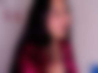 Live cam show with Violett-hott - Nipple Piercings on livesuperchat.net