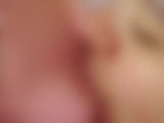 Live cam show with AbigailKuntz - Mouth on Latina Girls
