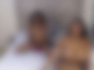 Live cam show with hot-elyse - Dildo Or Vibrator on Camiplay Live