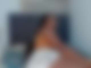 Live cam show with melanym - Colombia on Fling VIP Chat