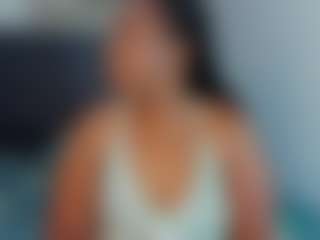 Live cam show with melanym - Upskirt on Free Soda