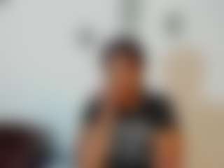 Live cam show with melanym - Colombia MILF on live18s.com