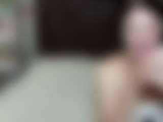 RoseHille's Live Sex Cam Show