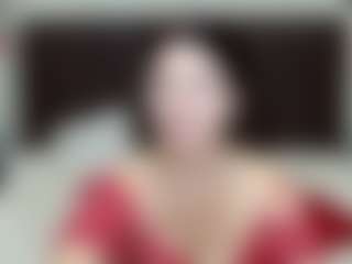 Live cam show with RoseHille - Average on sexytreat.net